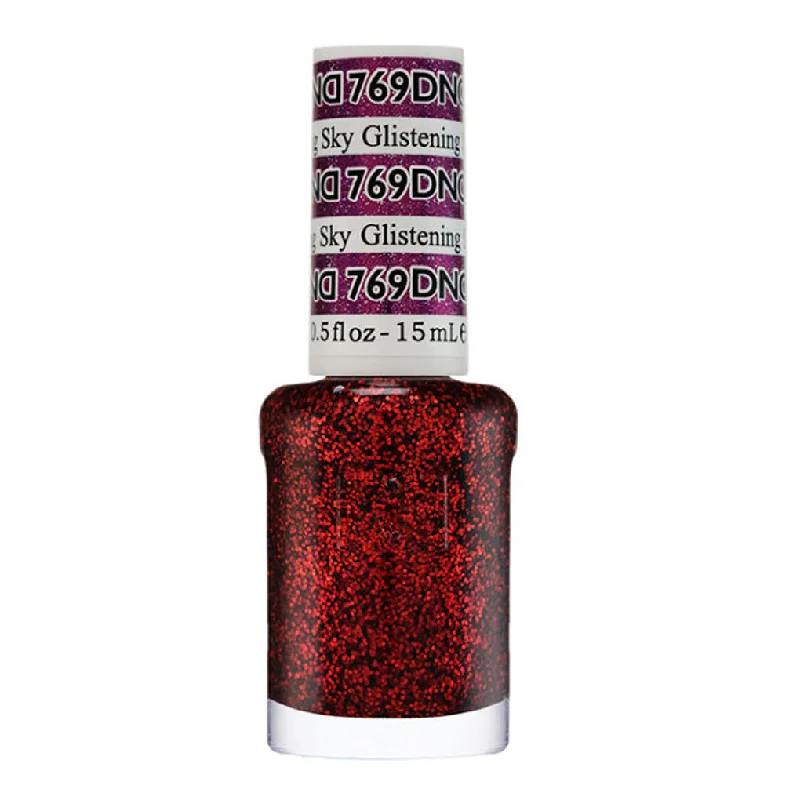 nail polish soft drizzle-DND Nail Lacquer - 769 Glistening Sky