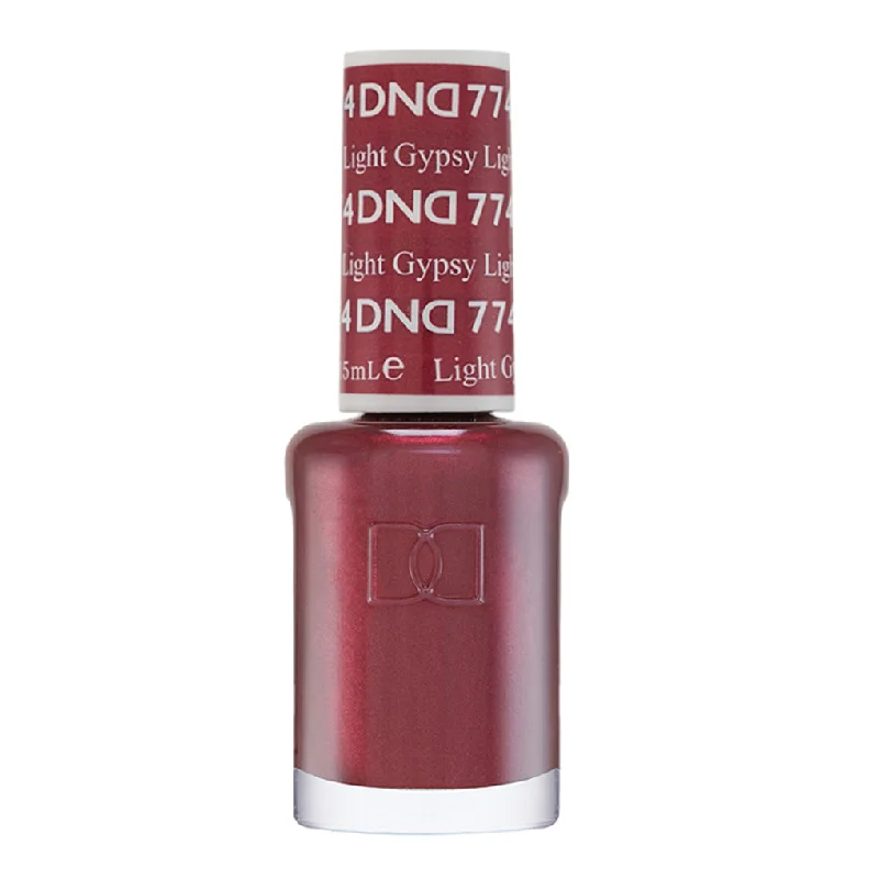 nail polish soft hue-DND Nail Lacquer - 774 Gypsy Light